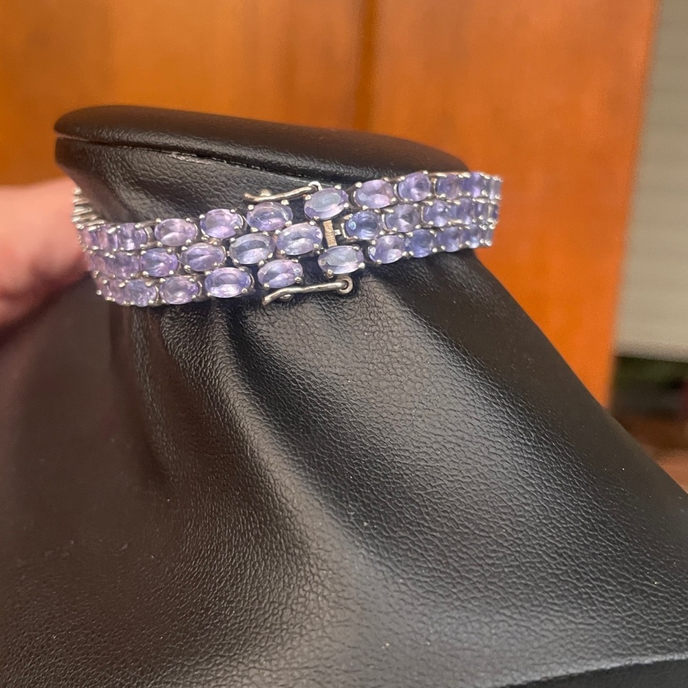 Elegant tanzanite Purple Gemstone Bracelet
